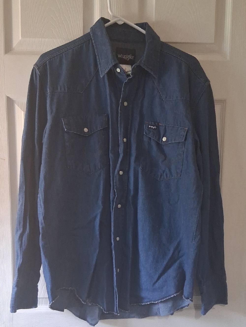 NWOT Wrangler Men's Dark Blue Denim Western Button-Down Pearl Snap Shirt